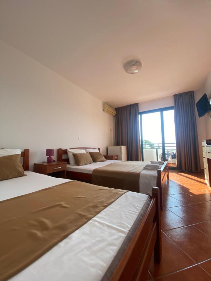 Delux Apartmani Dobra Voda Bagian luar foto