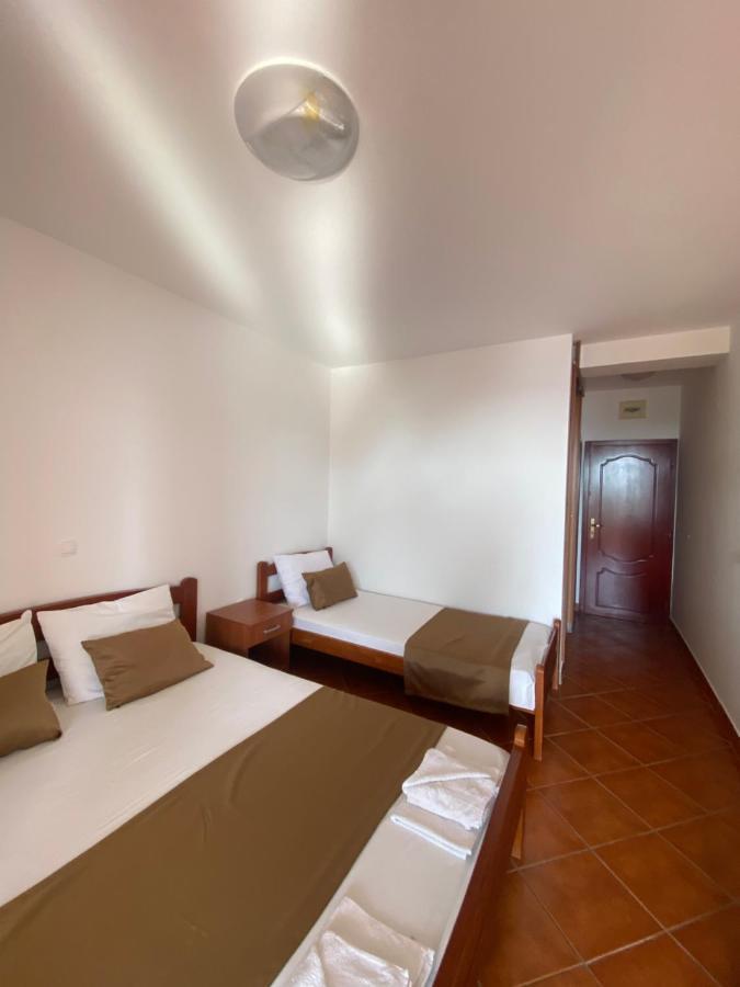 Delux Apartmani Dobra Voda Bagian luar foto
