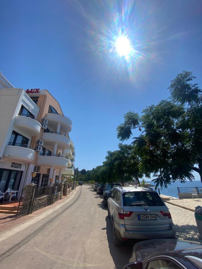 Delux Apartmani Dobra Voda Bagian luar foto