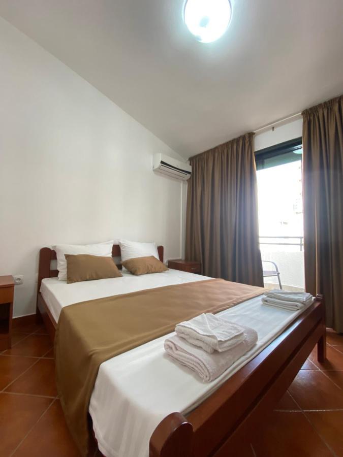Delux Apartmani Dobra Voda Bagian luar foto